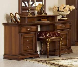 Стол туалетный «Валенсия»