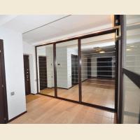 Шкафы-купе с зеркалами