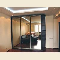 Шкафы-купе с зеркалами