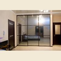 Шкафы-купе с зеркалами