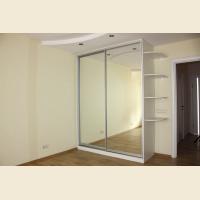 Шкафы-купе с зеркалами